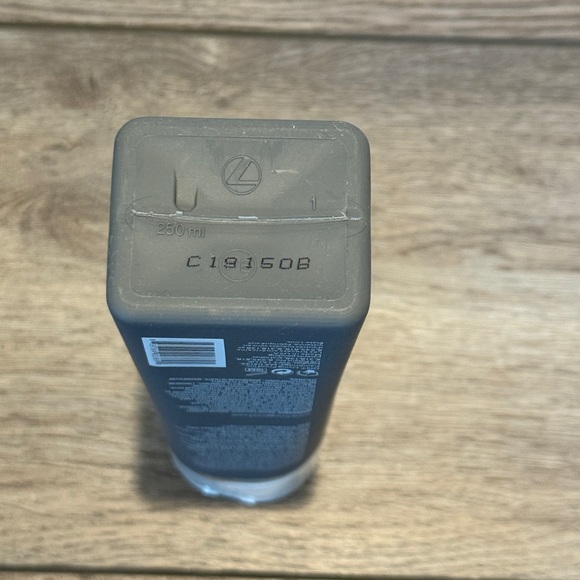 Living Proof Perfect Hair Day Shampoo, 8oz - Picture 3 of 16